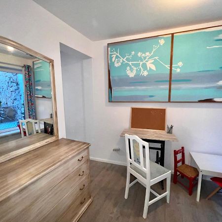 Apartamento 1 Quarto, Com Patio, Em Frente Praia Paço de Arcos Екстериор снимка