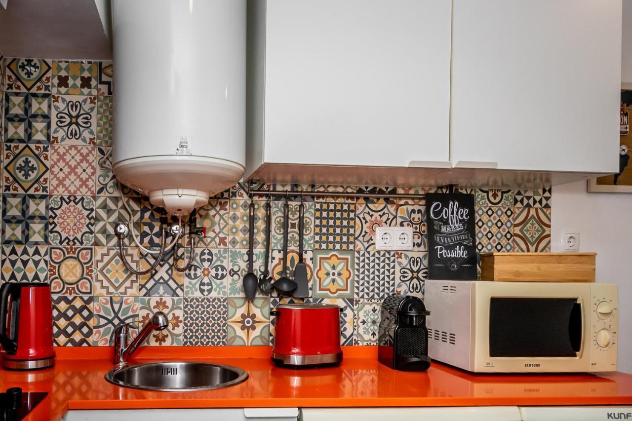 Apartamento 1 Quarto, Com Patio, Em Frente Praia Paço de Arcos Екстериор снимка