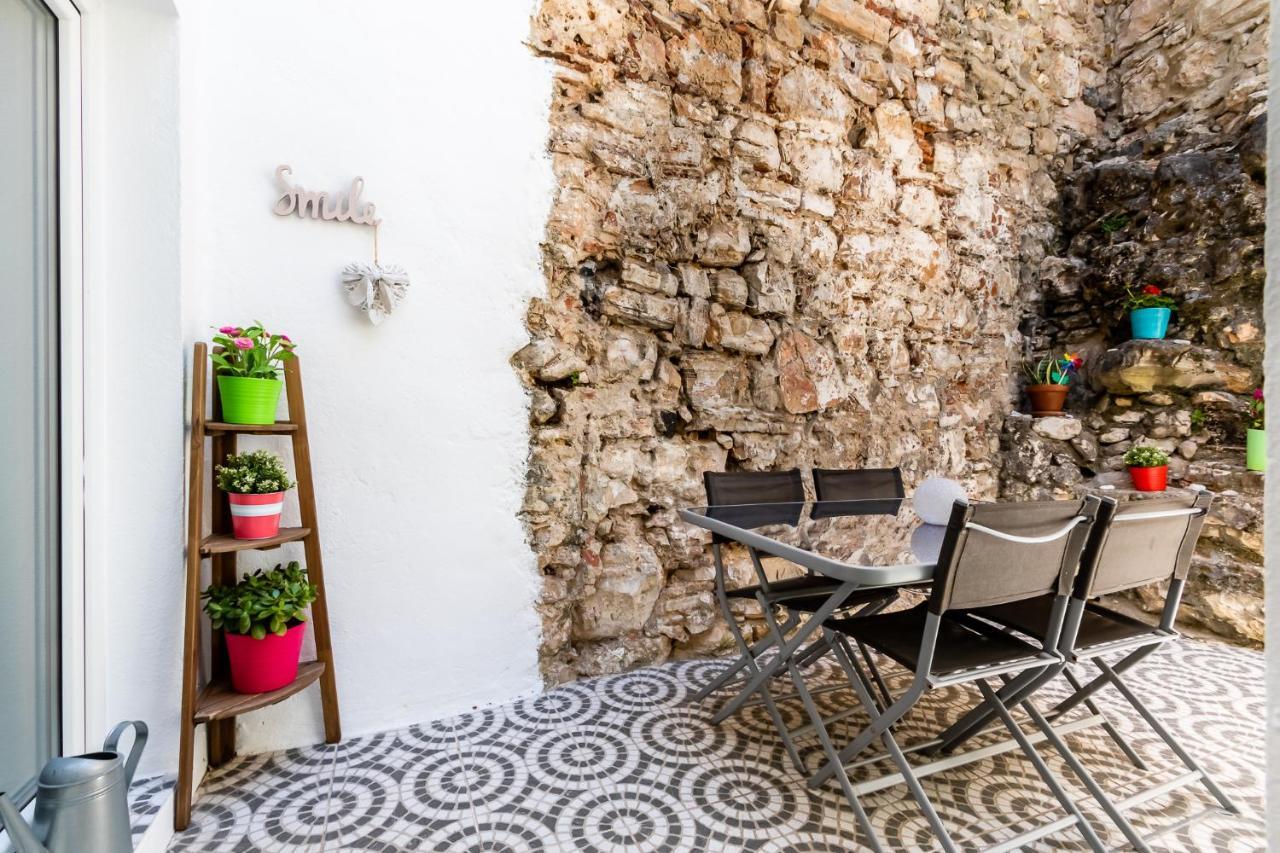 Apartamento 1 Quarto, Com Patio, Em Frente Praia Paço de Arcos Екстериор снимка