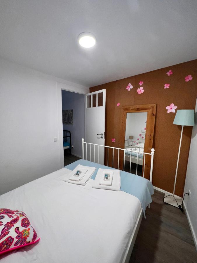 Apartamento 1 Quarto, Com Patio, Em Frente Praia Paço de Arcos Екстериор снимка