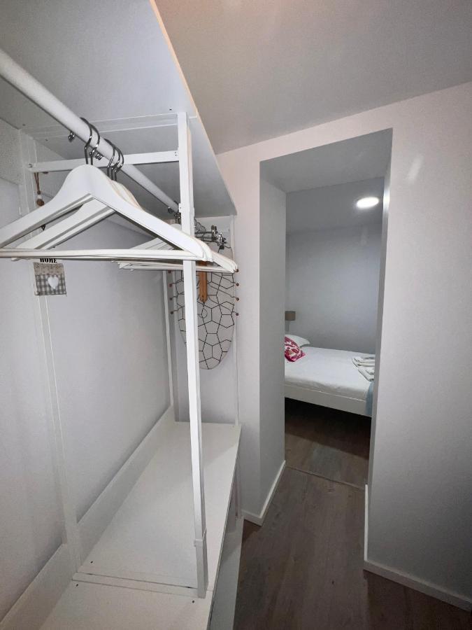Apartamento 1 Quarto, Com Patio, Em Frente Praia Paço de Arcos Екстериор снимка